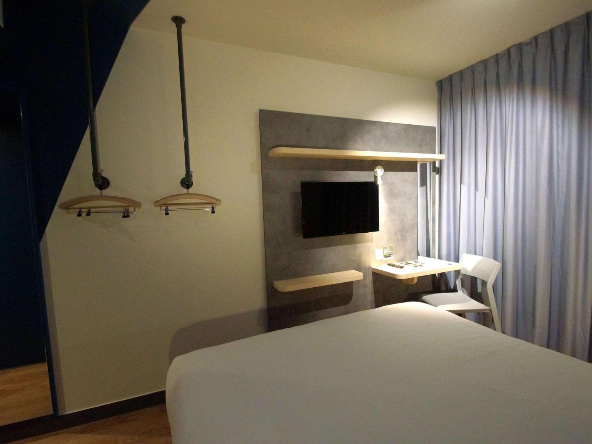 Ibis Budget Loudeac Velodrome Kültér fotó