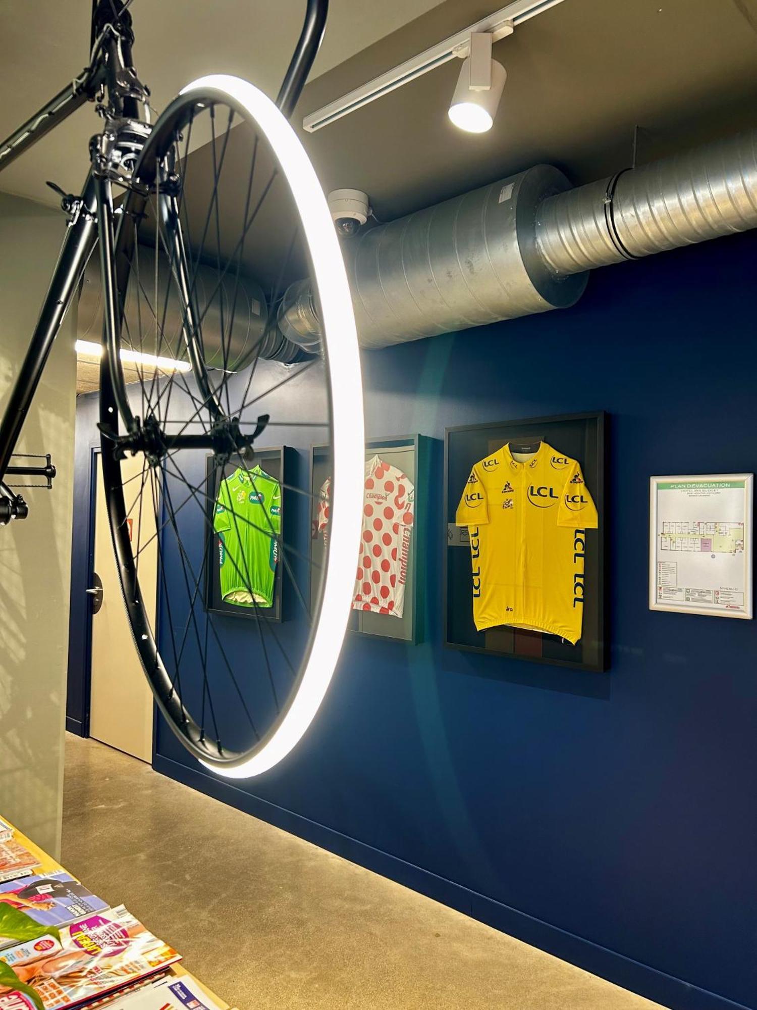 Ibis Budget Loudeac Velodrome Kültér fotó